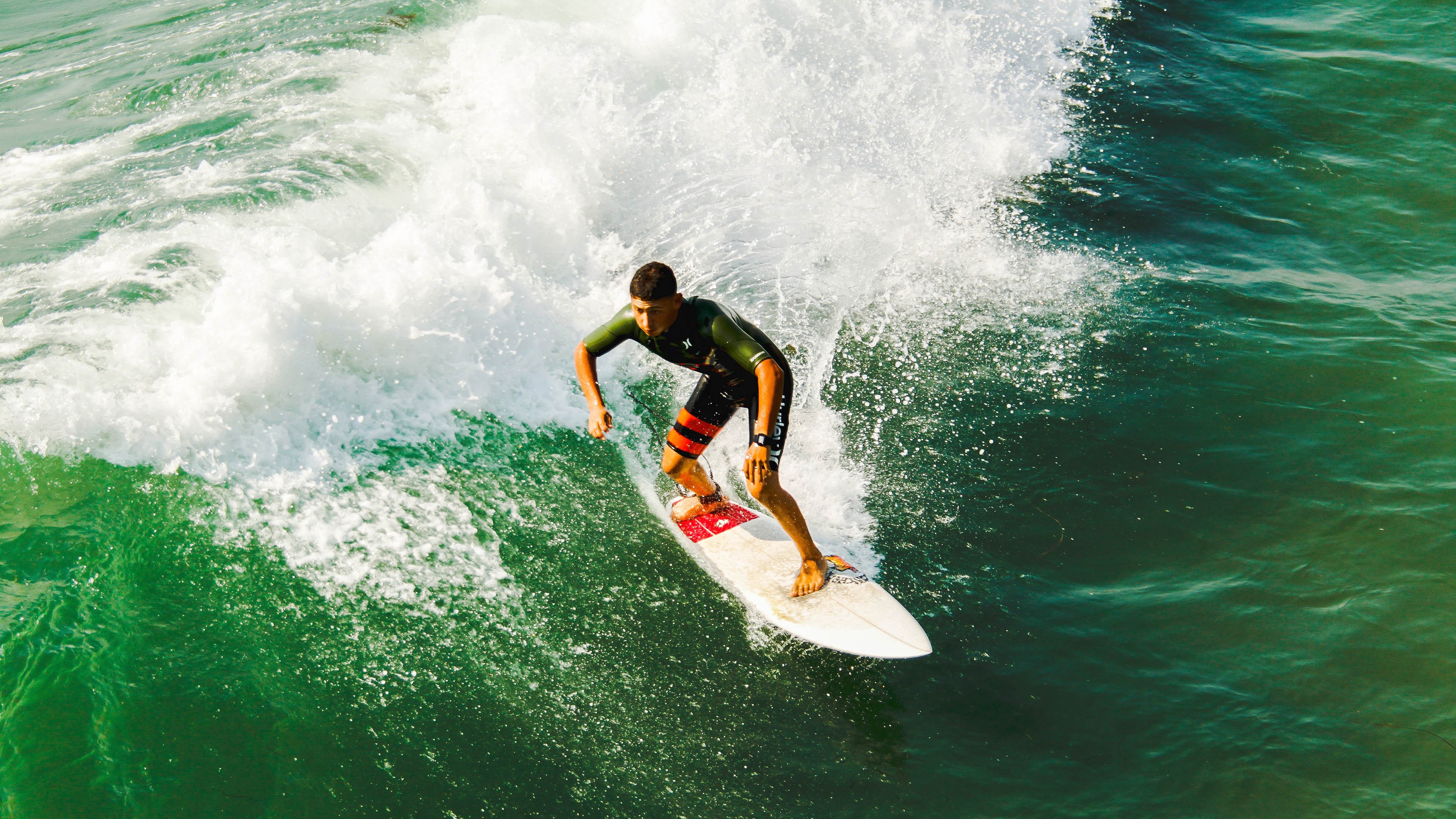 _勇士杀入三分雨，连战连捷_，勇士 三分
